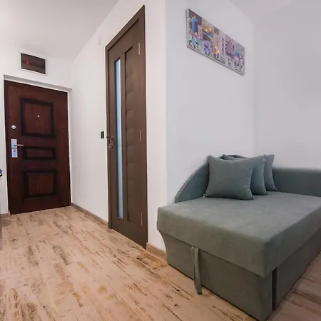 Darius Apartament Saturn